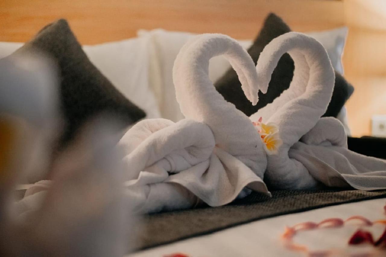 Sea Terras Suite And Luxury Batununggul Εξωτερικό φωτογραφία