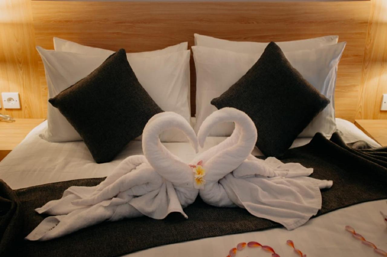 Sea Terras Suite And Luxury Batununggul Εξωτερικό φωτογραφία
